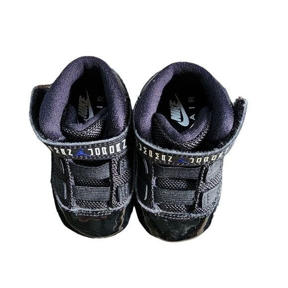 Infant Retro Jordan space jam 11's - Picture 7 of 11